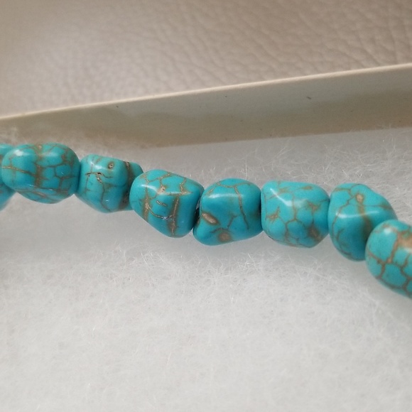 Turquoise Necklace - Picture 7 of 8